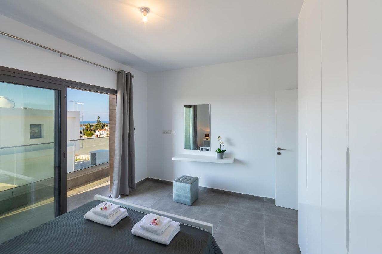 Villa Marlene, Walking Distance To Coral Beach! Peyia Exterior photo